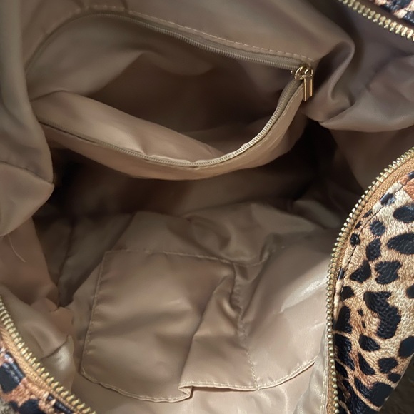 Leopard Print Backpack - Picture 3 of 4